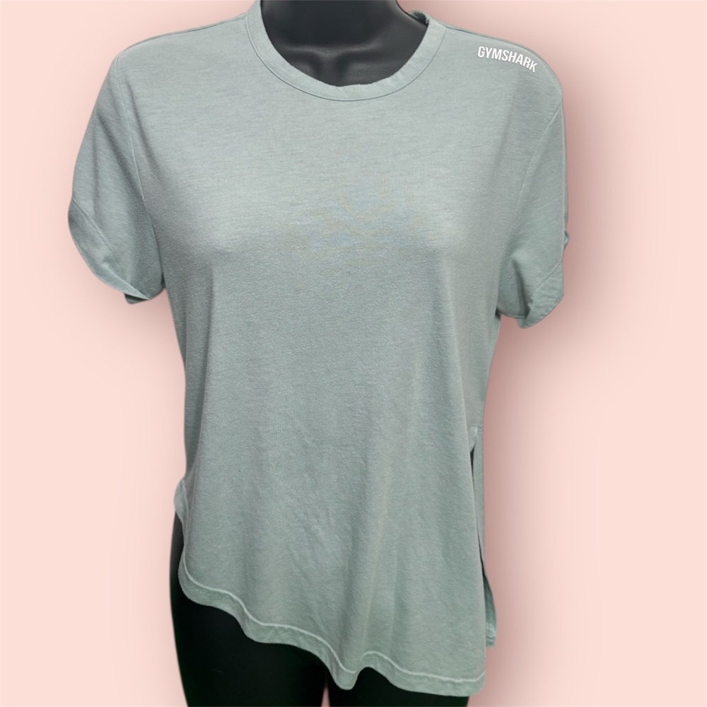 Gymshark Green Short Sleeve Relaxed Tee size small good Preloved condition